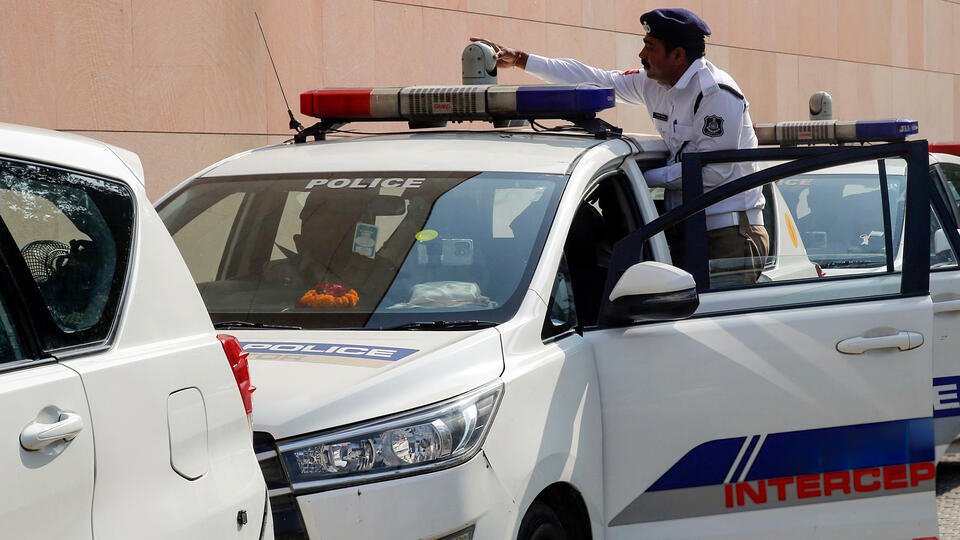 Чор мард зани 90-соларо таҷовуз карданд