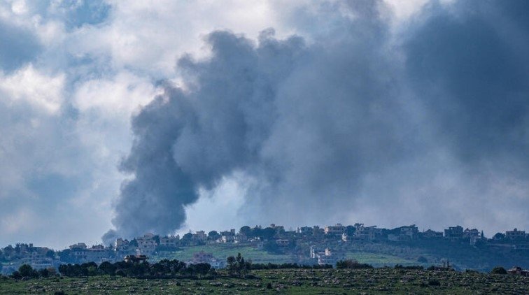 Исроил ҳангоми дафн ба қабристони Лубнон ҳамла кард