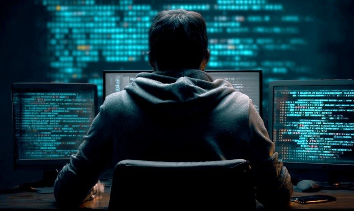 Ҳакерҳо 680 гигабайт файлҳои Махфии Apple ро Ба Шабака партофтанд