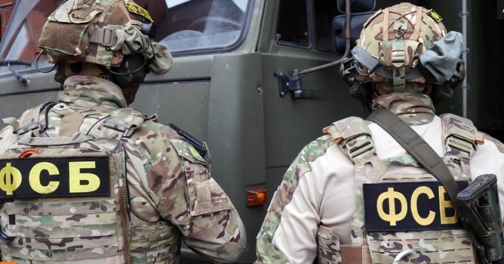 ФСБ ҳамлаи террористиро алайҳи роҳбари яке аз минтақаҳои нав саркӯб кард